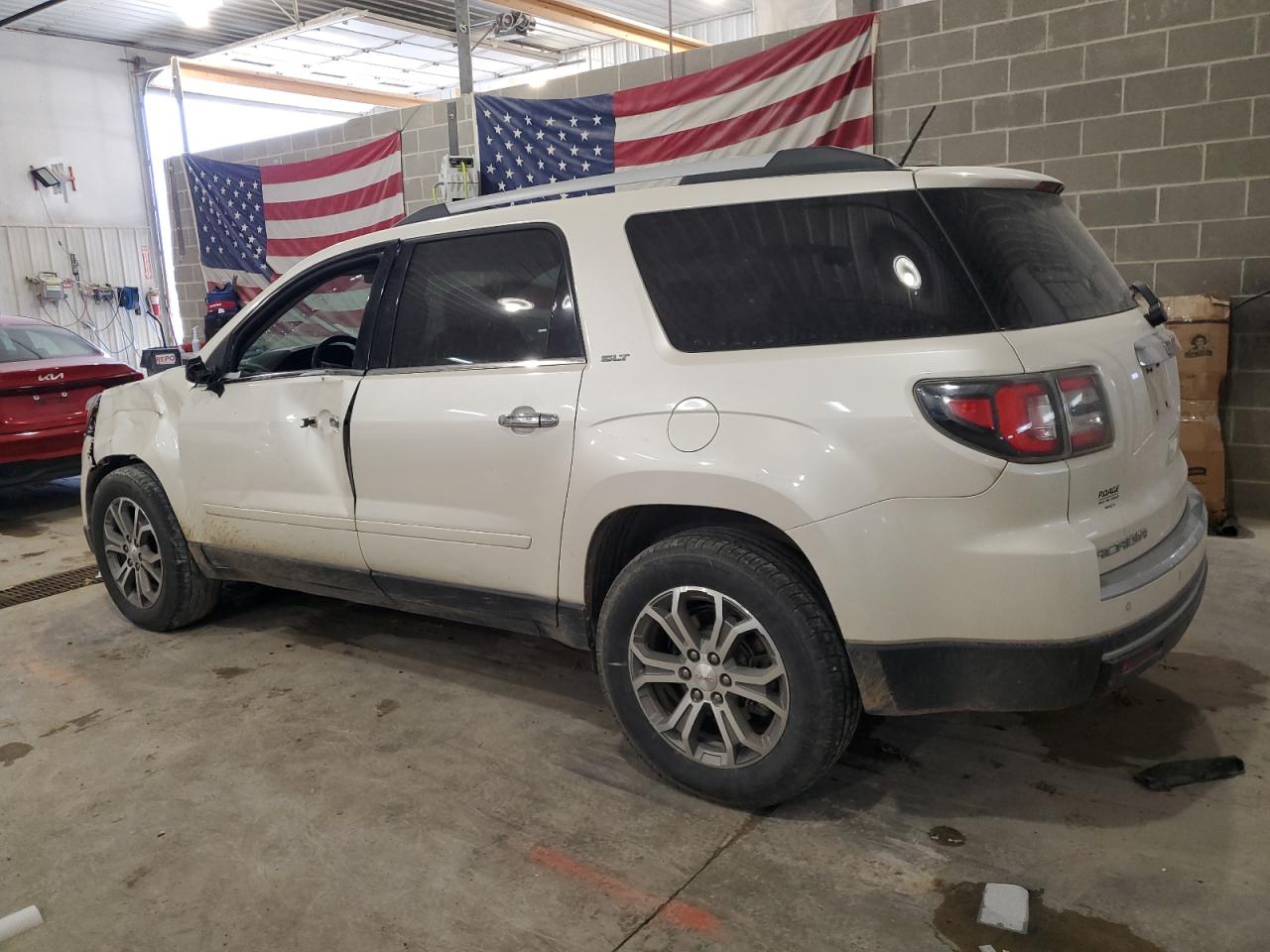 2015 GMC Acadia - Image 2