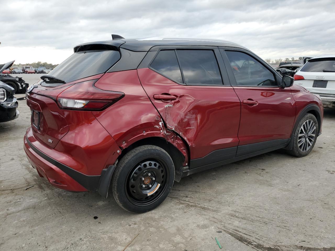 2021 Nissan Kicks - Image 3