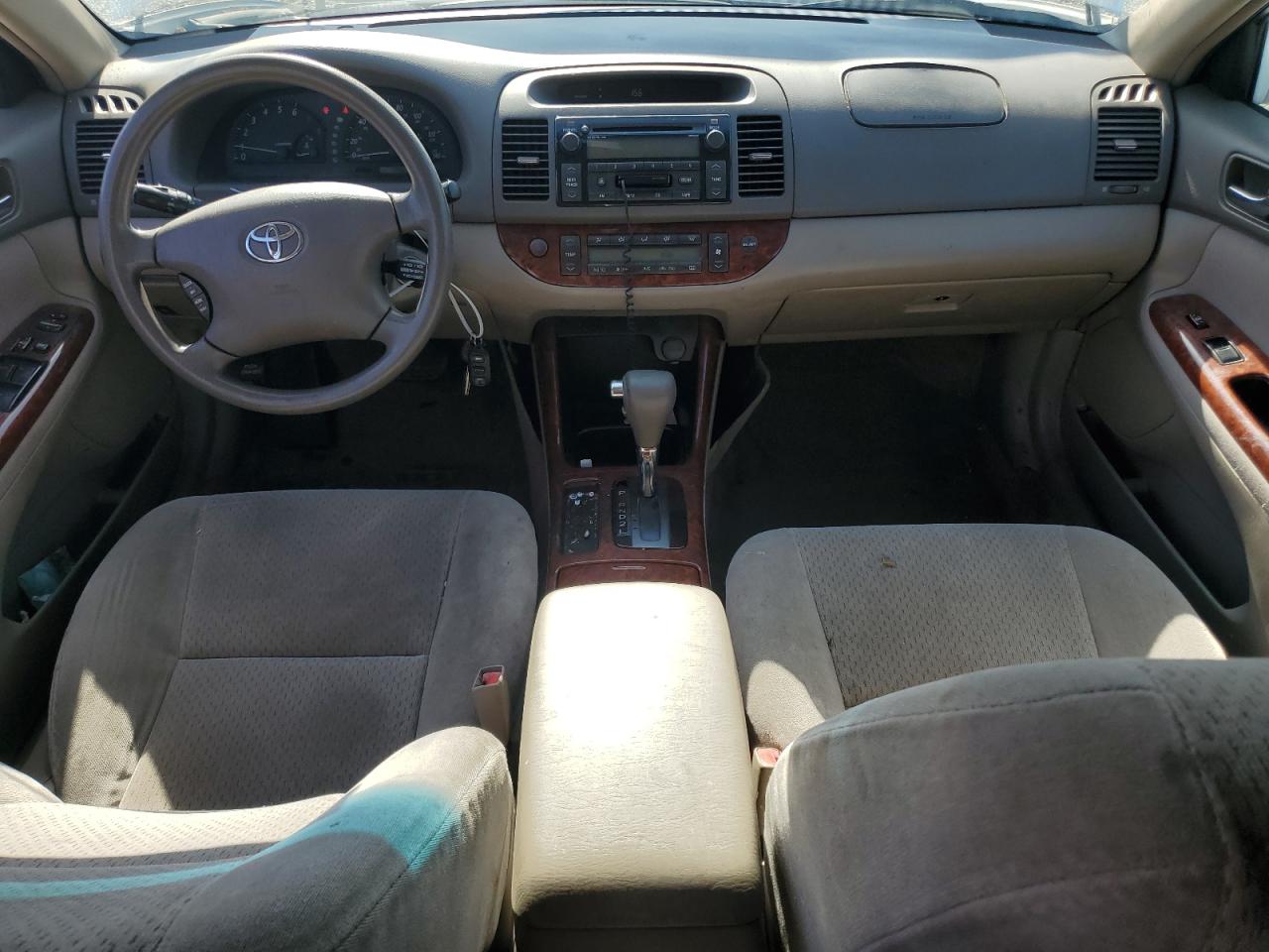 2003 Toyota Camry - Image 8