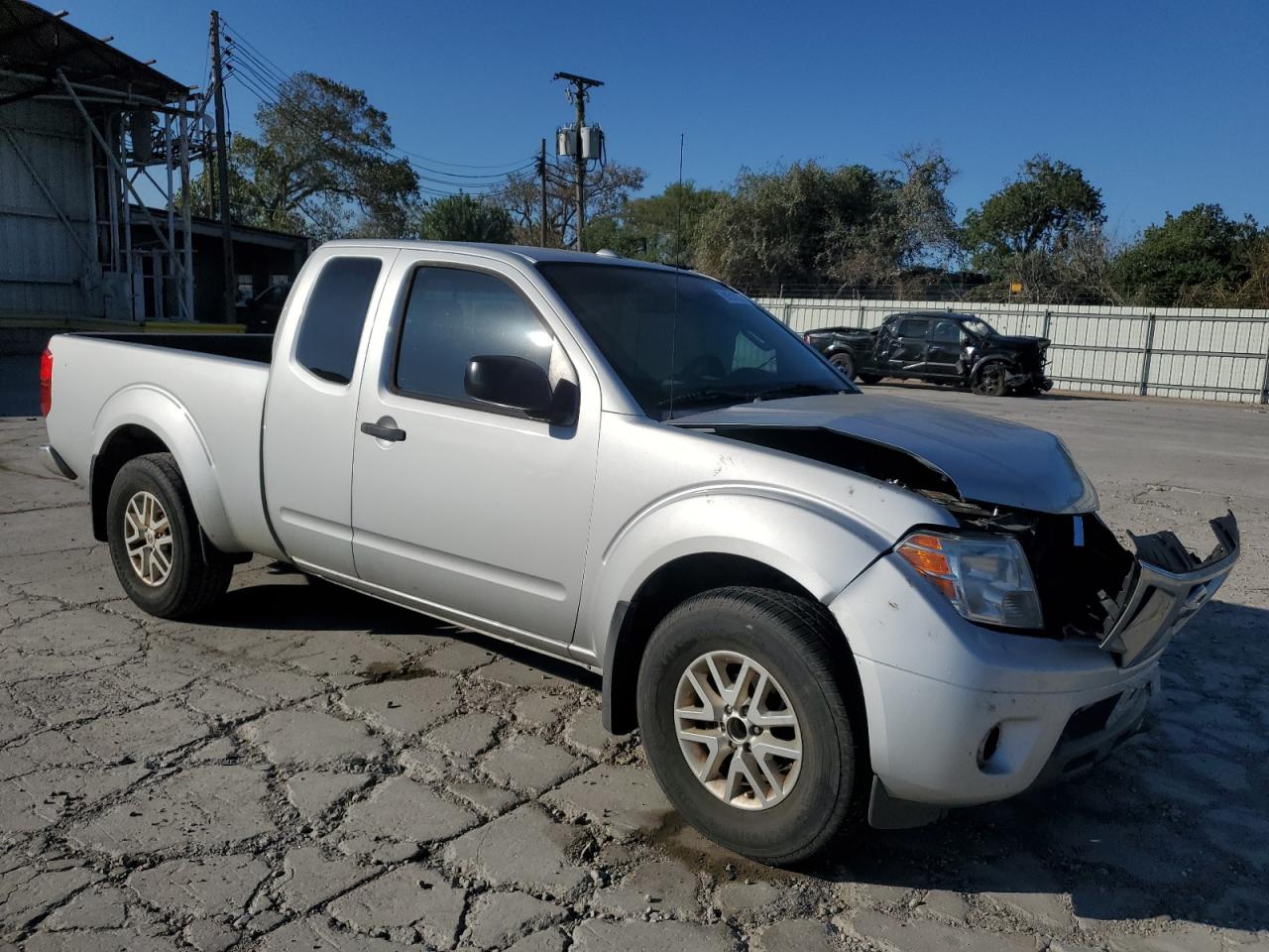 2017 Nissan Navara (Frontier) - Image 4