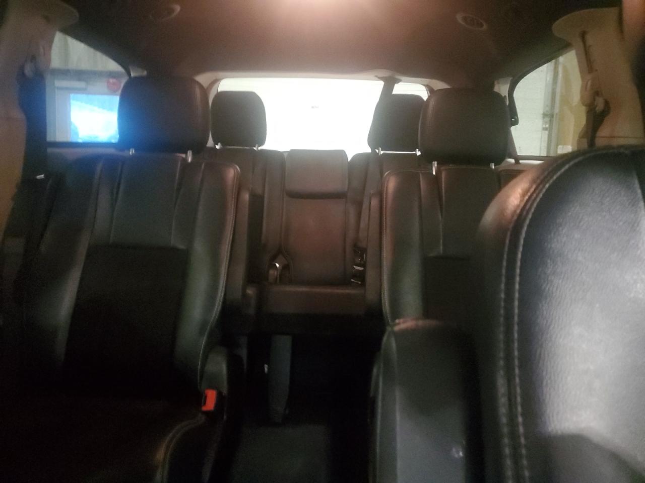 2020 Dodge Caravan - Image 10