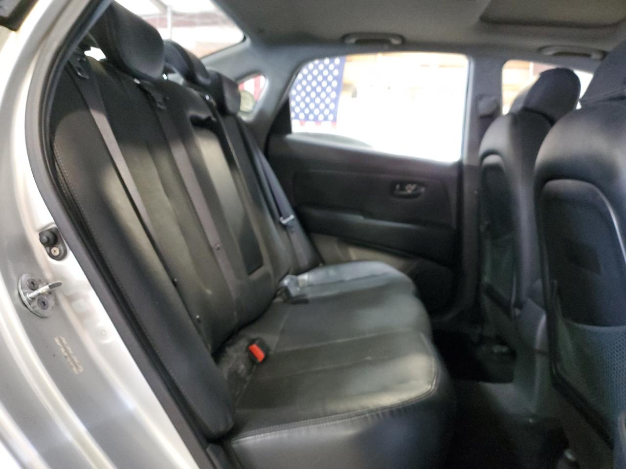 2009 Hyundai Elantra - Image 10