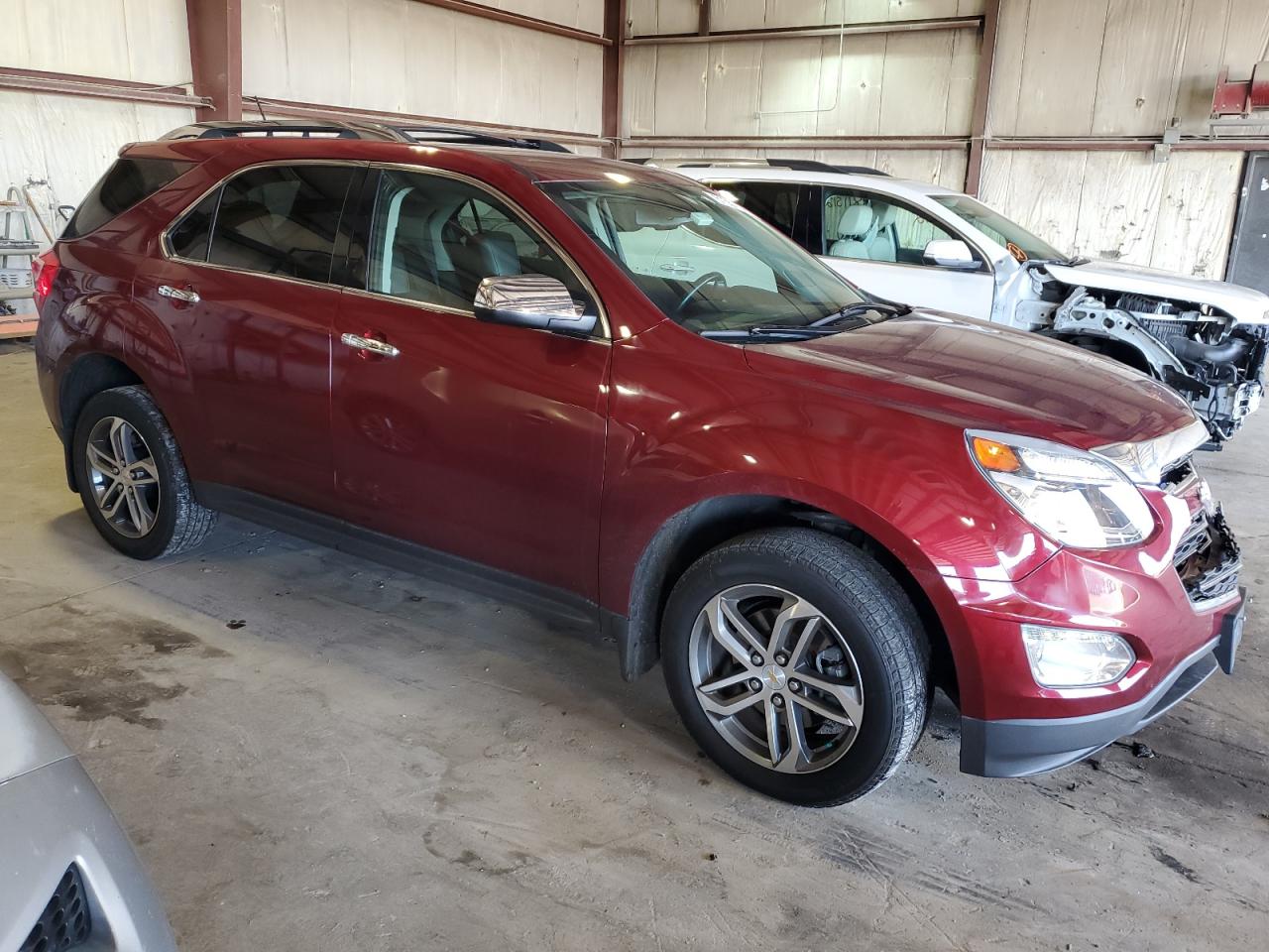 2017 Chevrolet Equinox - Image 4