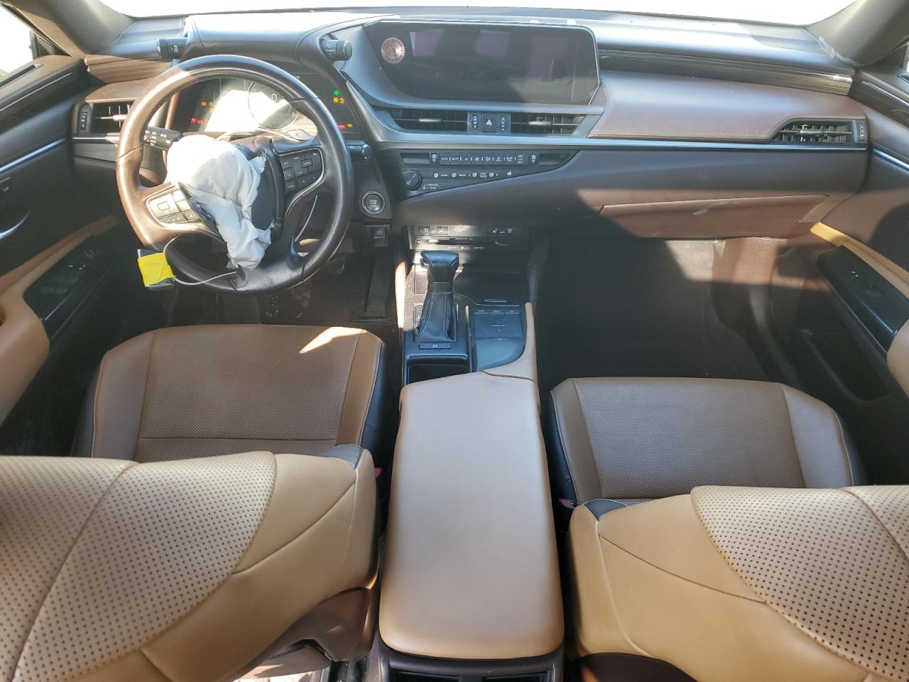 2019 Lexus ES - Image 8