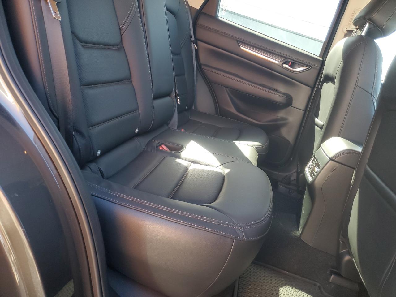 2023 Mazda CX-5 - Image 11