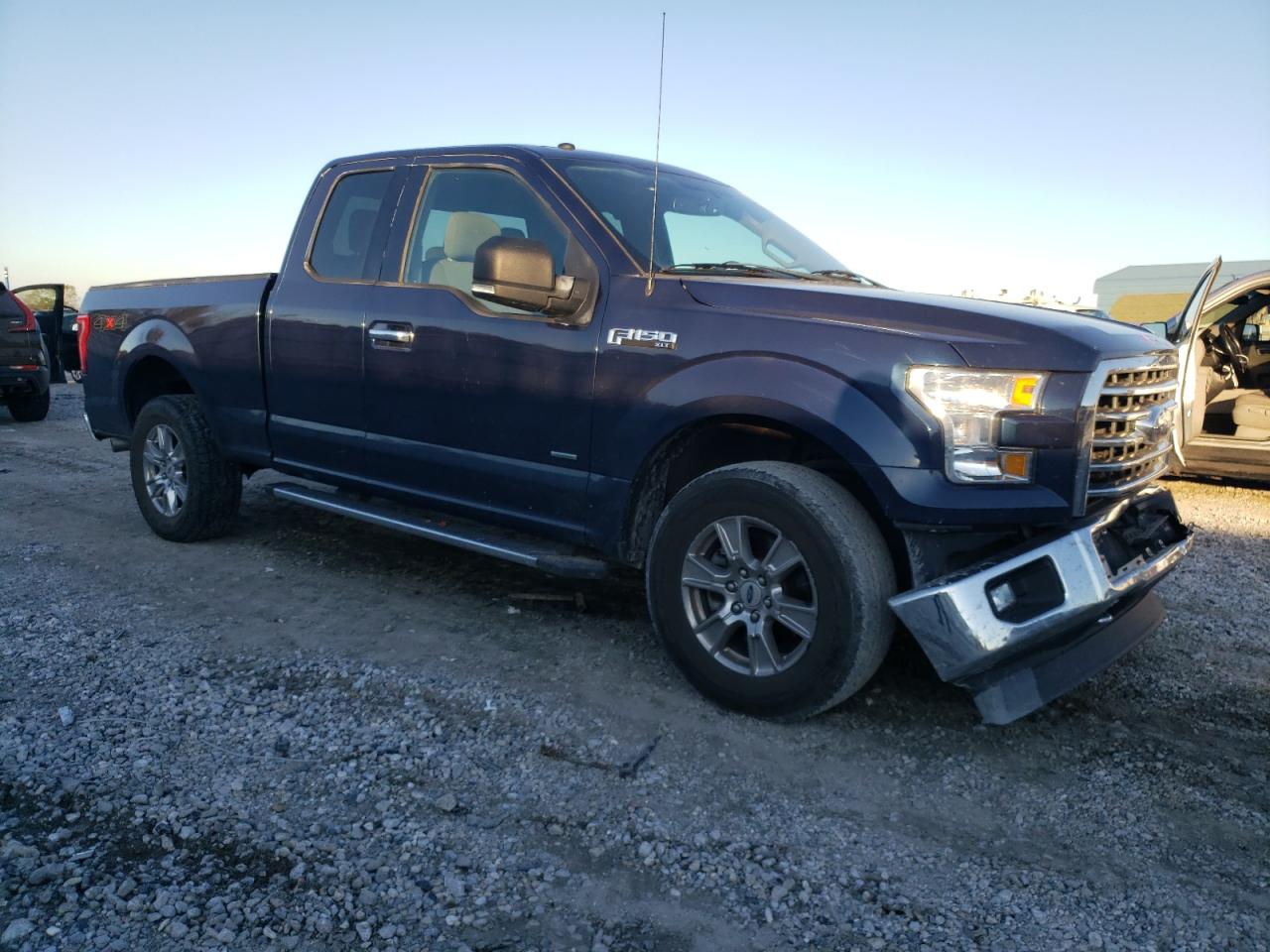 2017 Ford F-150 - Image 4