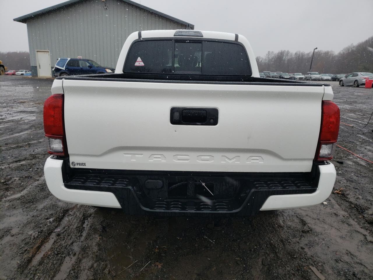 2022 Toyota Tacoma - Image 6