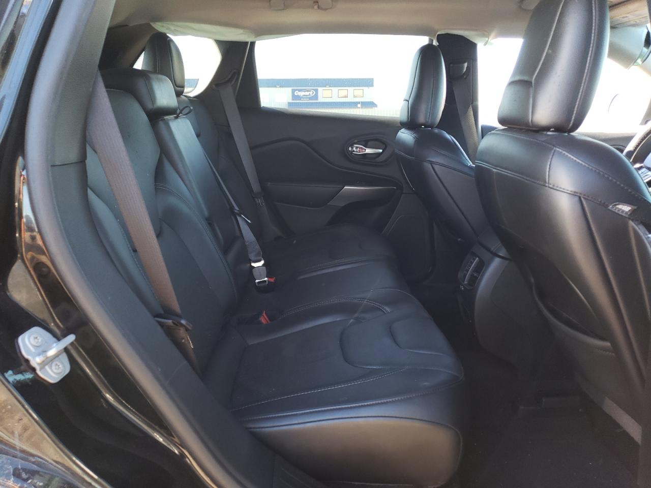 2019 Jeep Grand Cherokee - Image 11