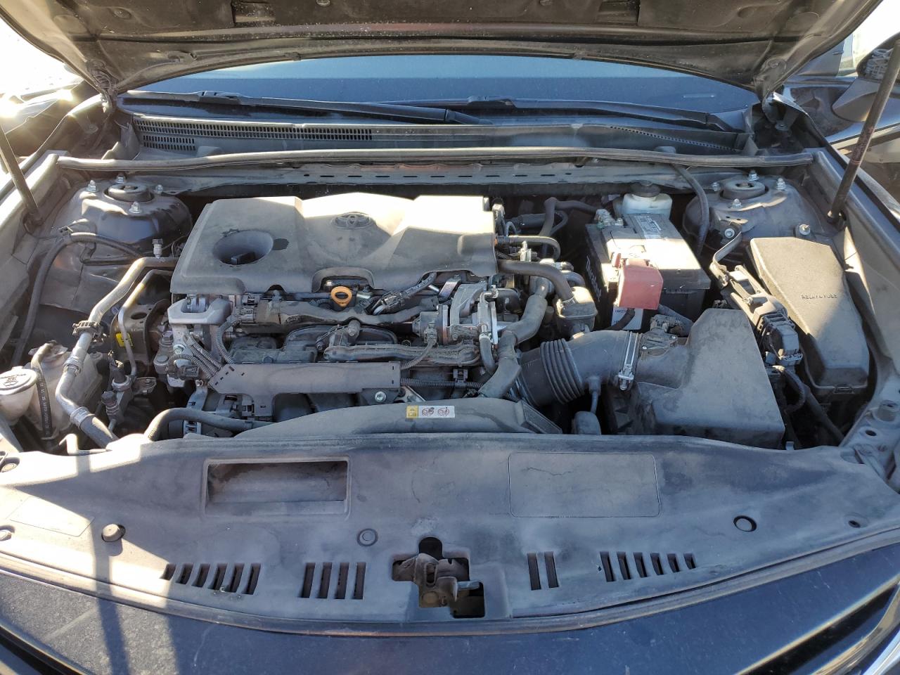 2020 Toyota Camry - Image 11