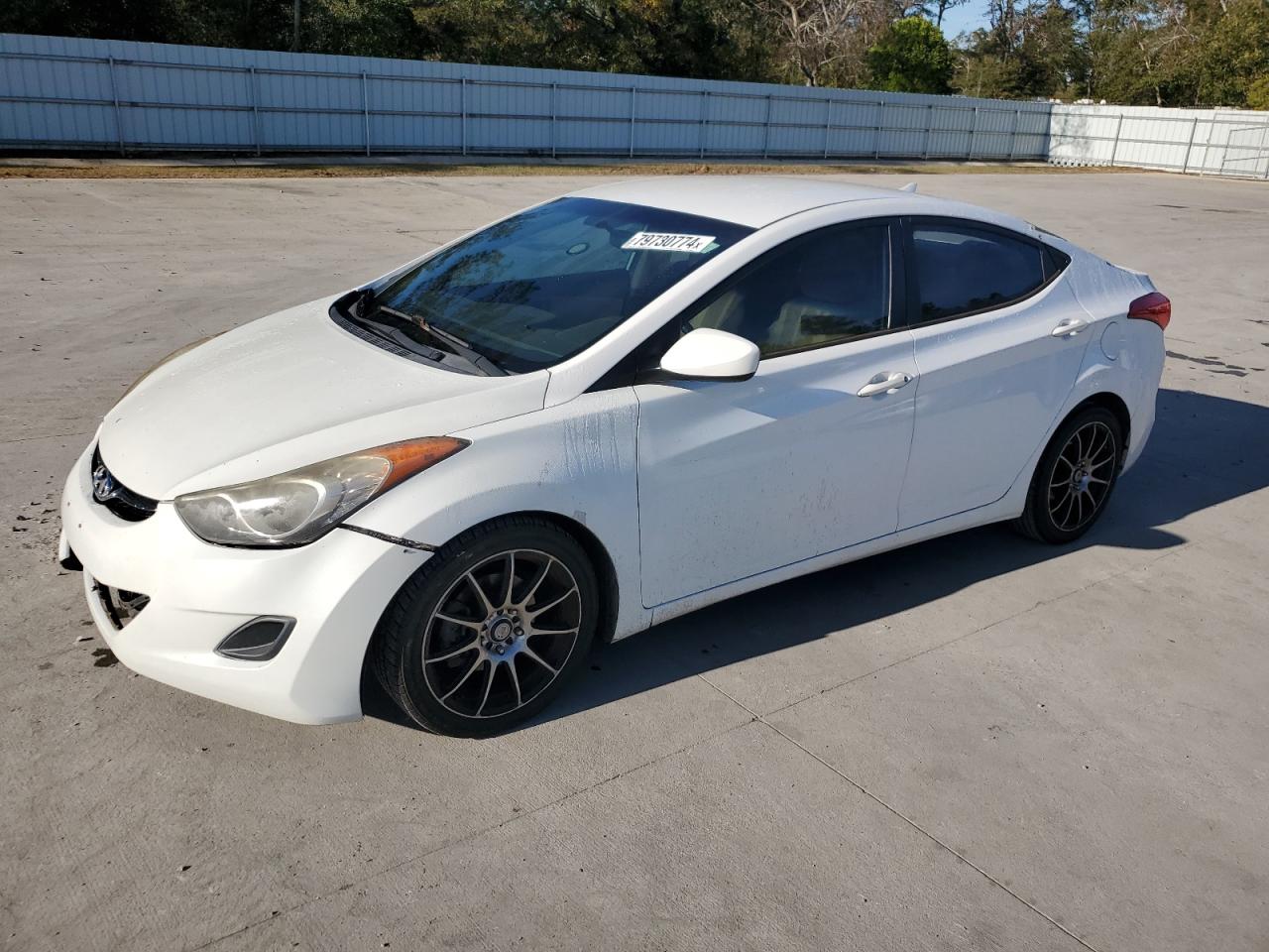 VIN 5NPDH4AE2DH153628 2013 HYUNDAI ELANTRA no.1