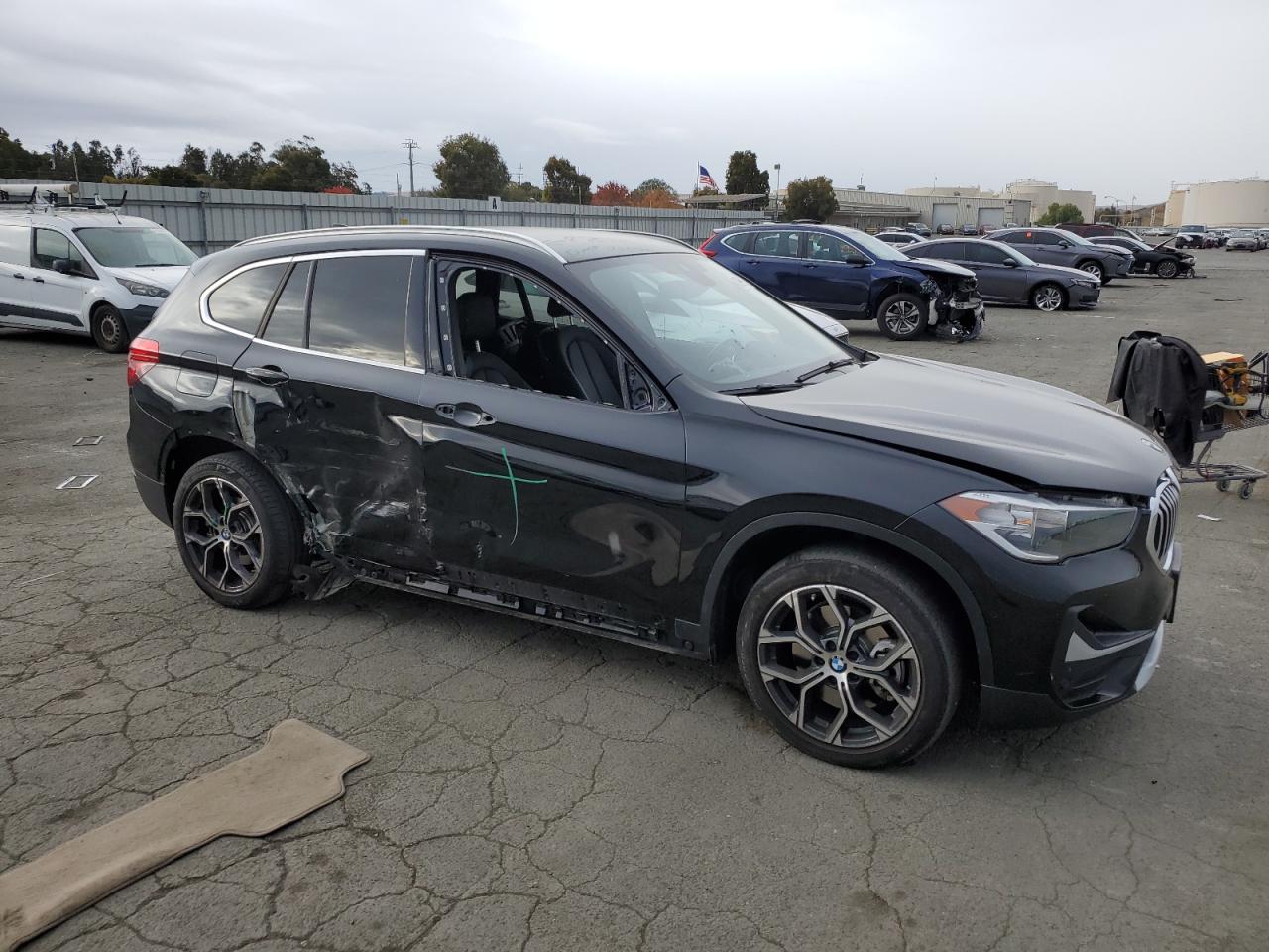 VIN WBXJG7C02L5P30202 2020 BMW X1 no.4