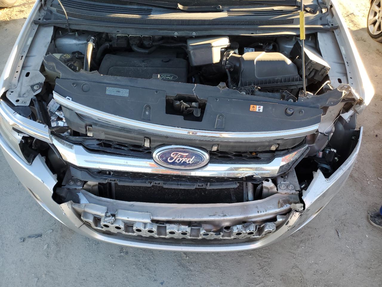 2011 Ford Edge - Image 12