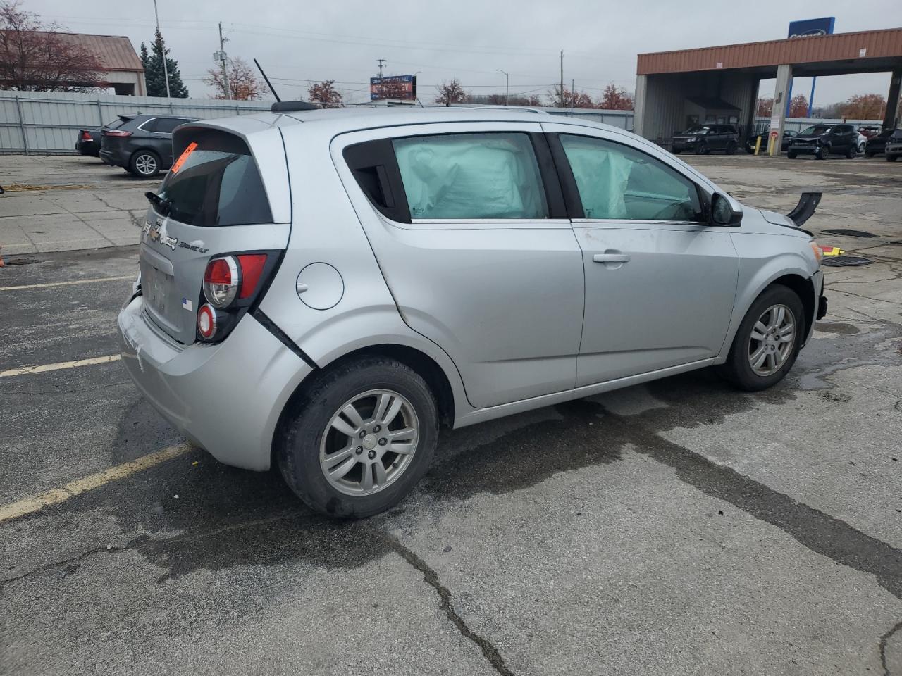 2015 Chevrolet Sonic - Image 3