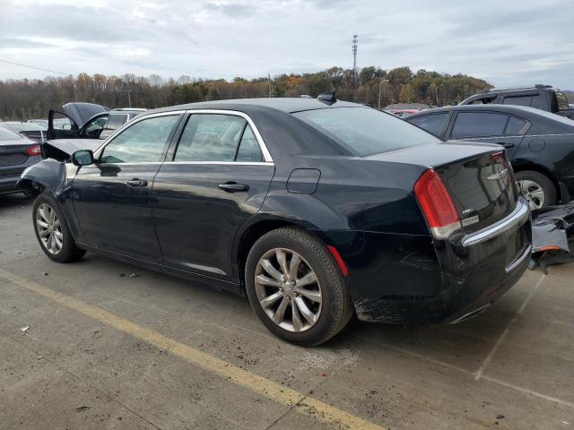  CHRYSLER 300 2018 Czarny