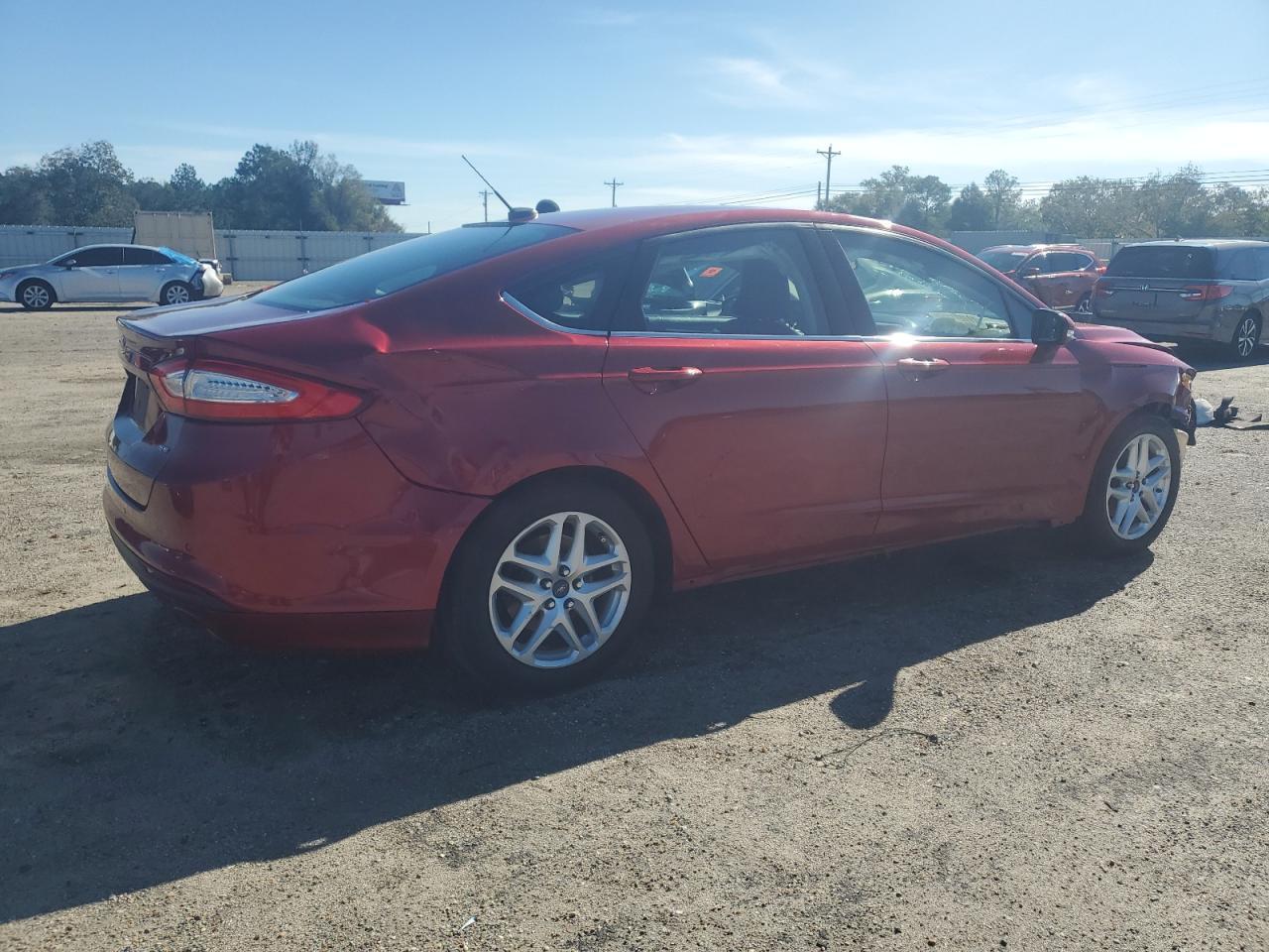 VIN 3FA6P0H75GR201366 2016 FORD FUSION no.3