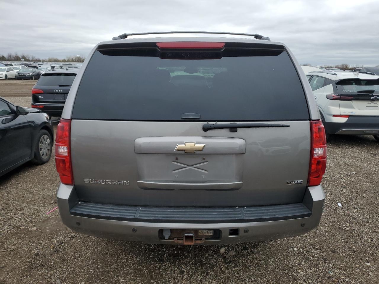 2008 Chevrolet Suburban K1500 Ls VIN: 1GNFK16388J207003 Lot: 79183504