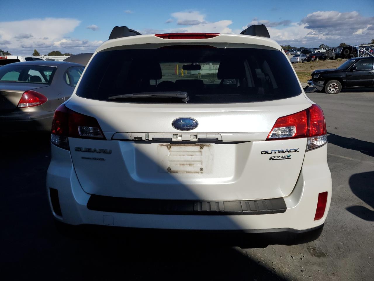 2010 Subaru Outback 2.5I Premium VIN: 4S4BRBHC2A3336558 Lot: 80685824