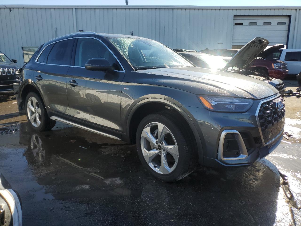 2023 Audi Q5 - Image 4