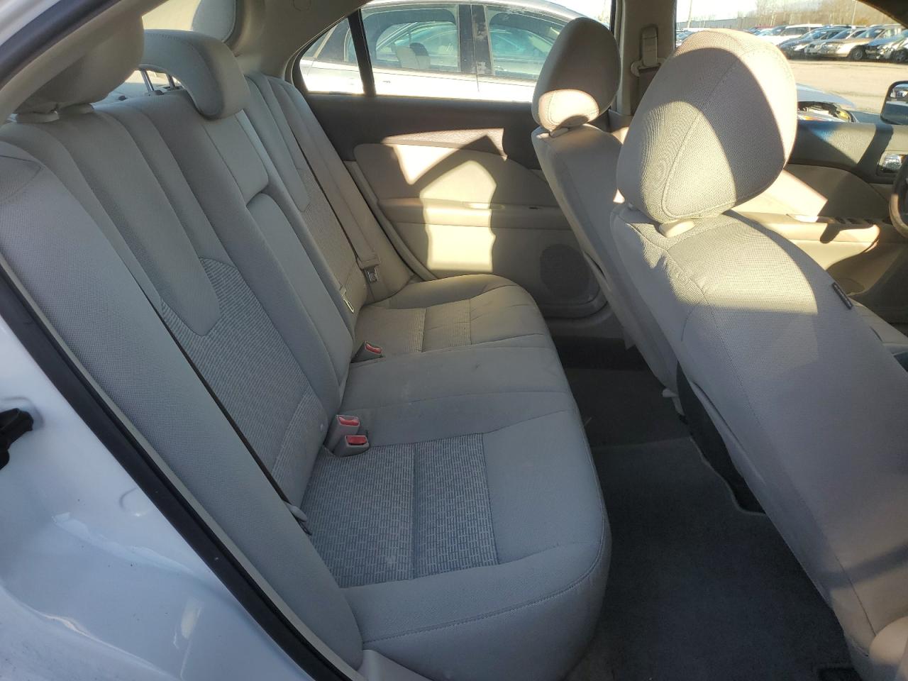 2011 Ford Fusion - Image 10