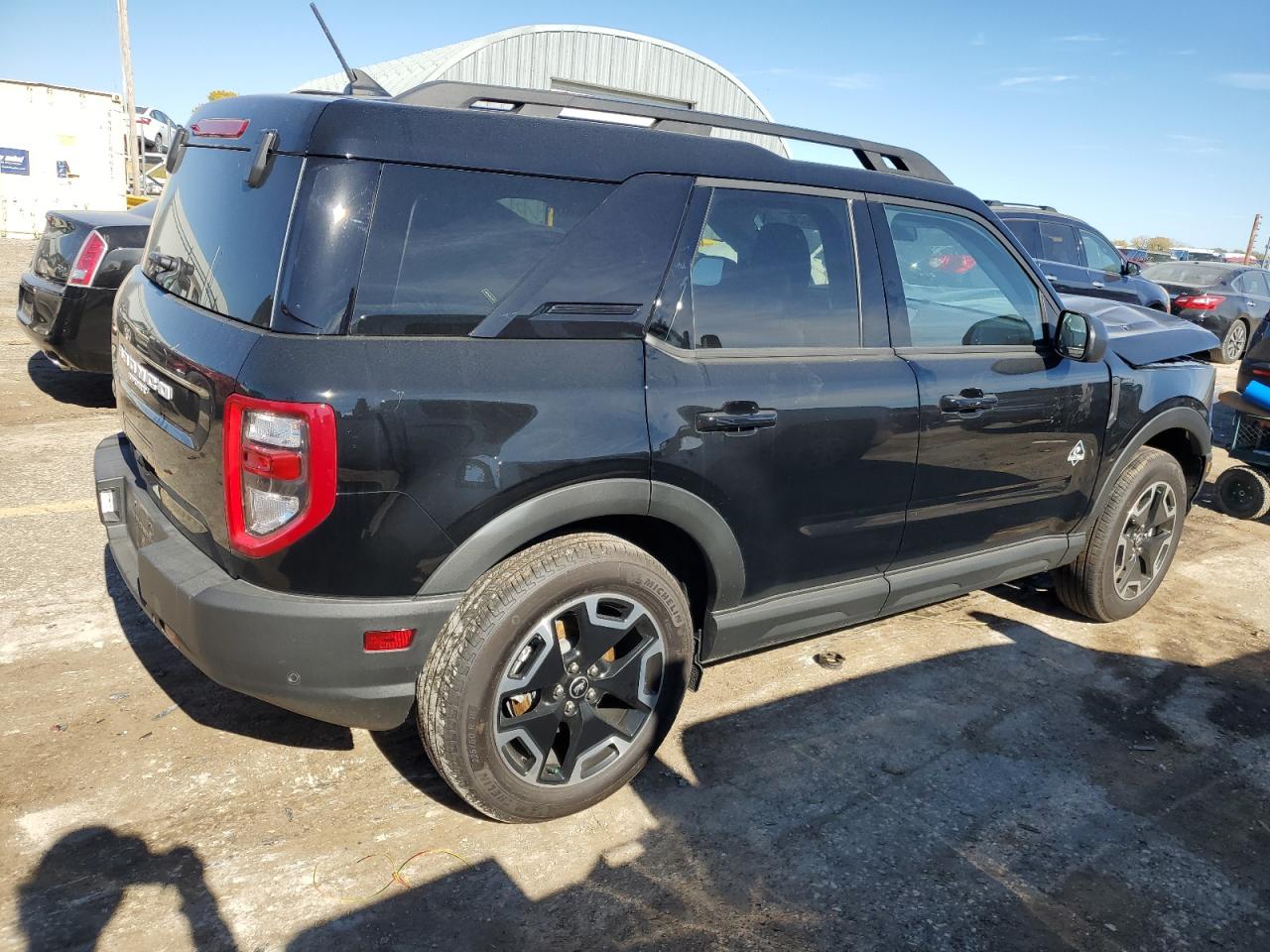 2024 Ford Bronco Sport Outer Banks black null gasoline 3FMCR9C65RRE46063 photo #4