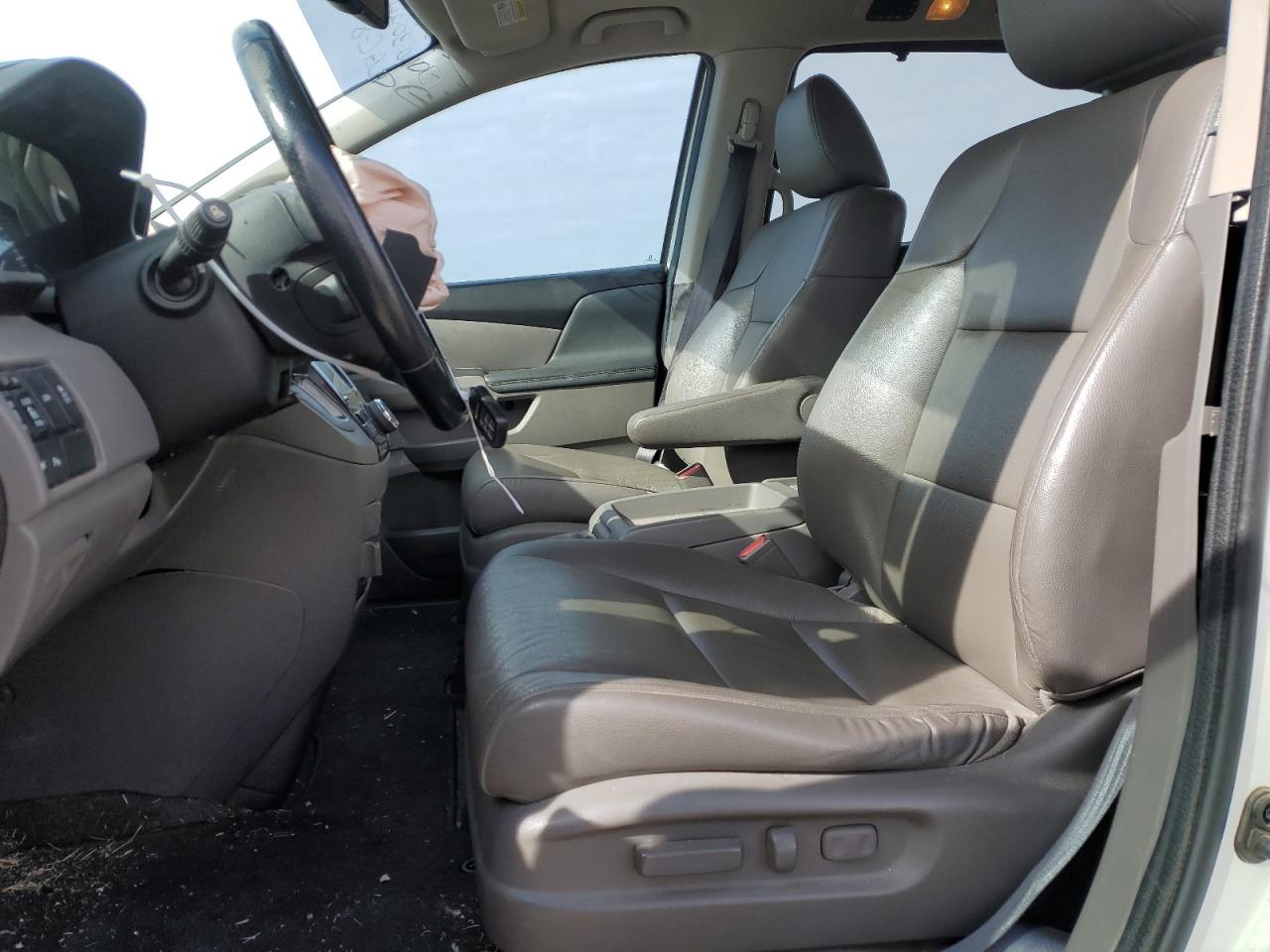 2017 Honda Odyssey - Image 7