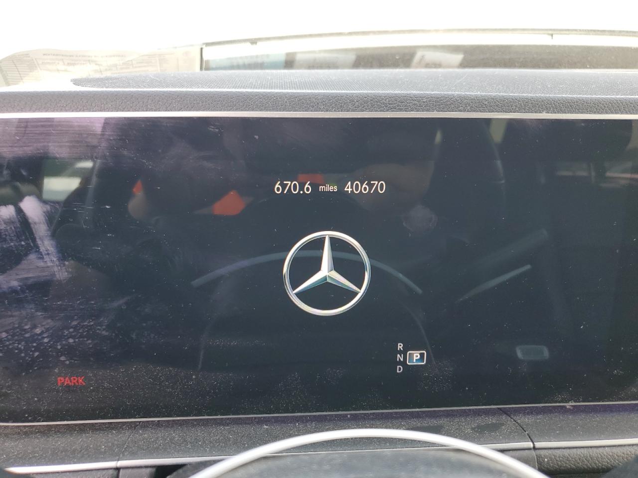 2022 Mercedes-Benz GLE - Image 9