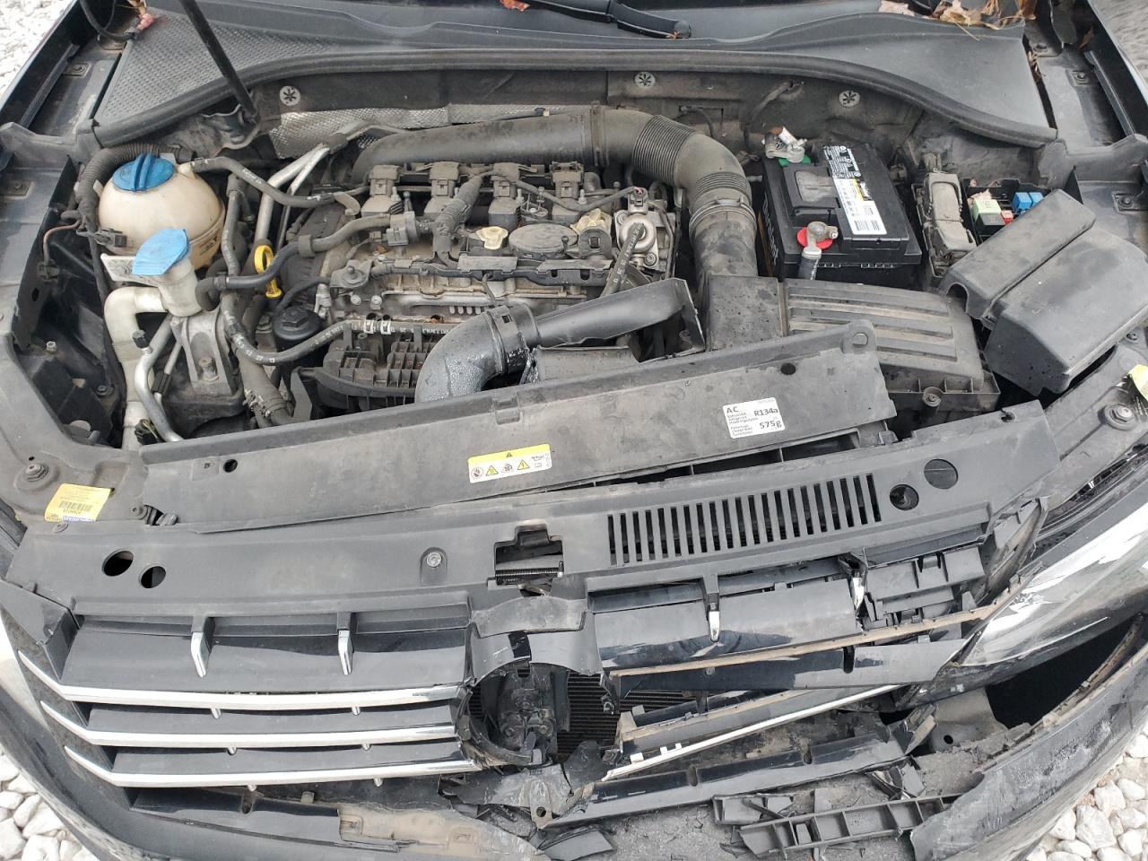 2014 Volkswagen Passat - Image 11
