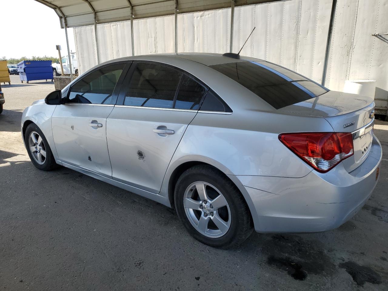 2015 Chevrolet Cruze - Image 2