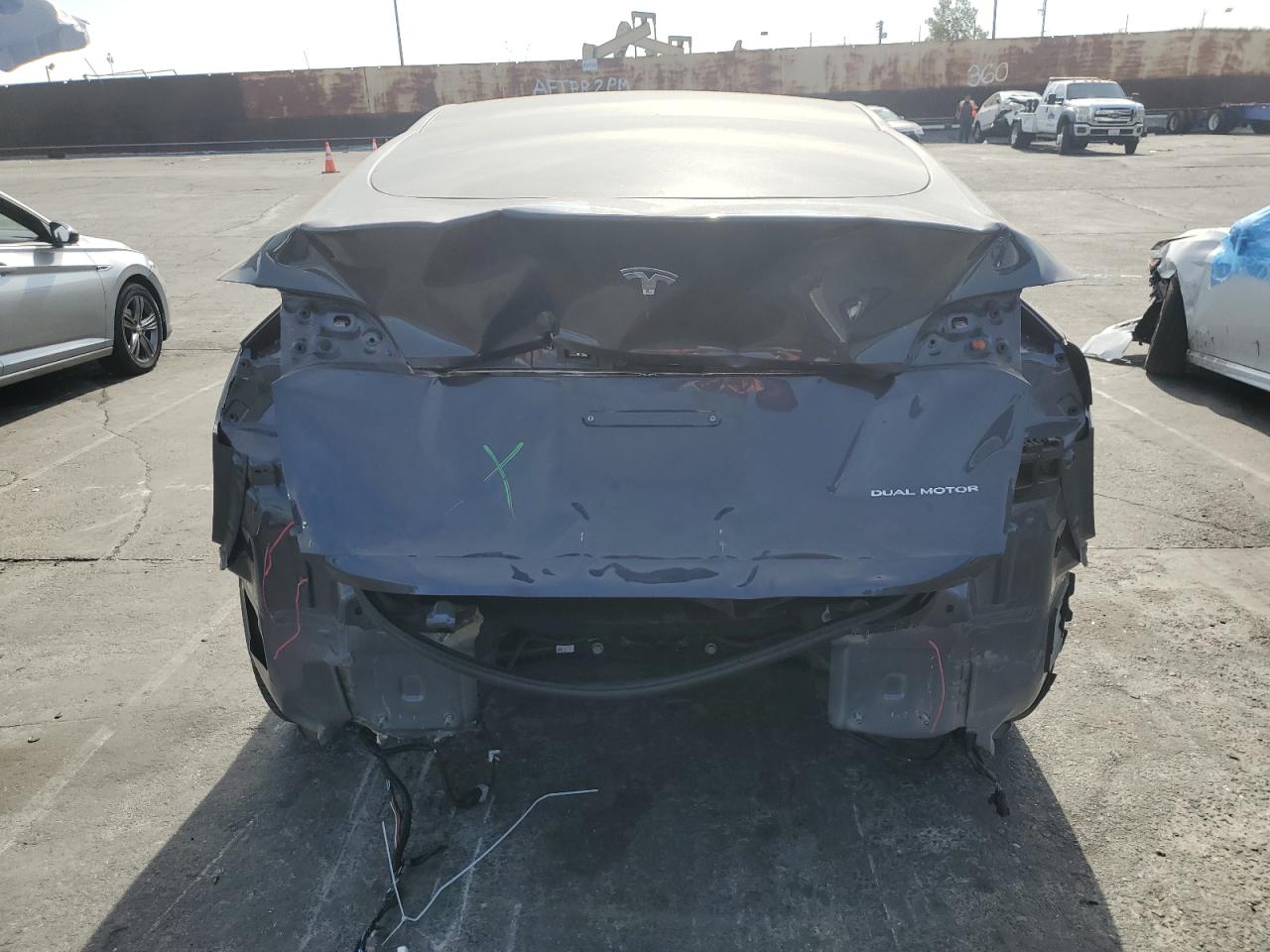 VIN 7SAYGDEE0NF360021 2022 TESLA MODEL Y no.6