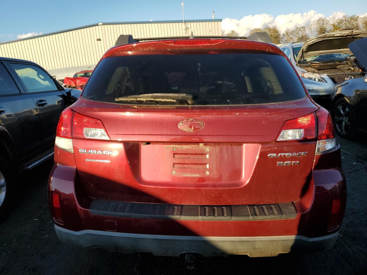 2012 Subaru Outback - Image 6