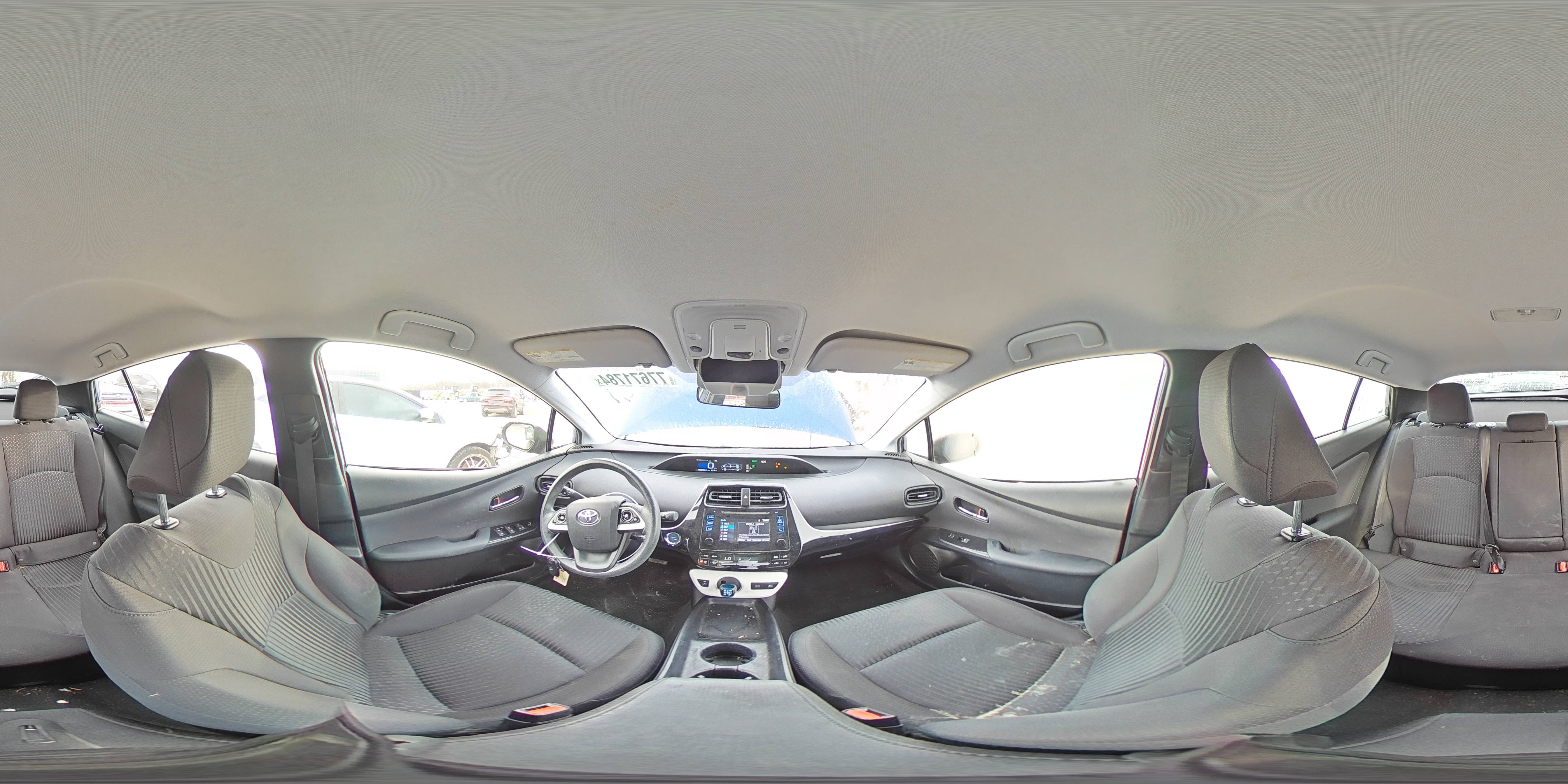 2016 Toyota Prius - Image 15