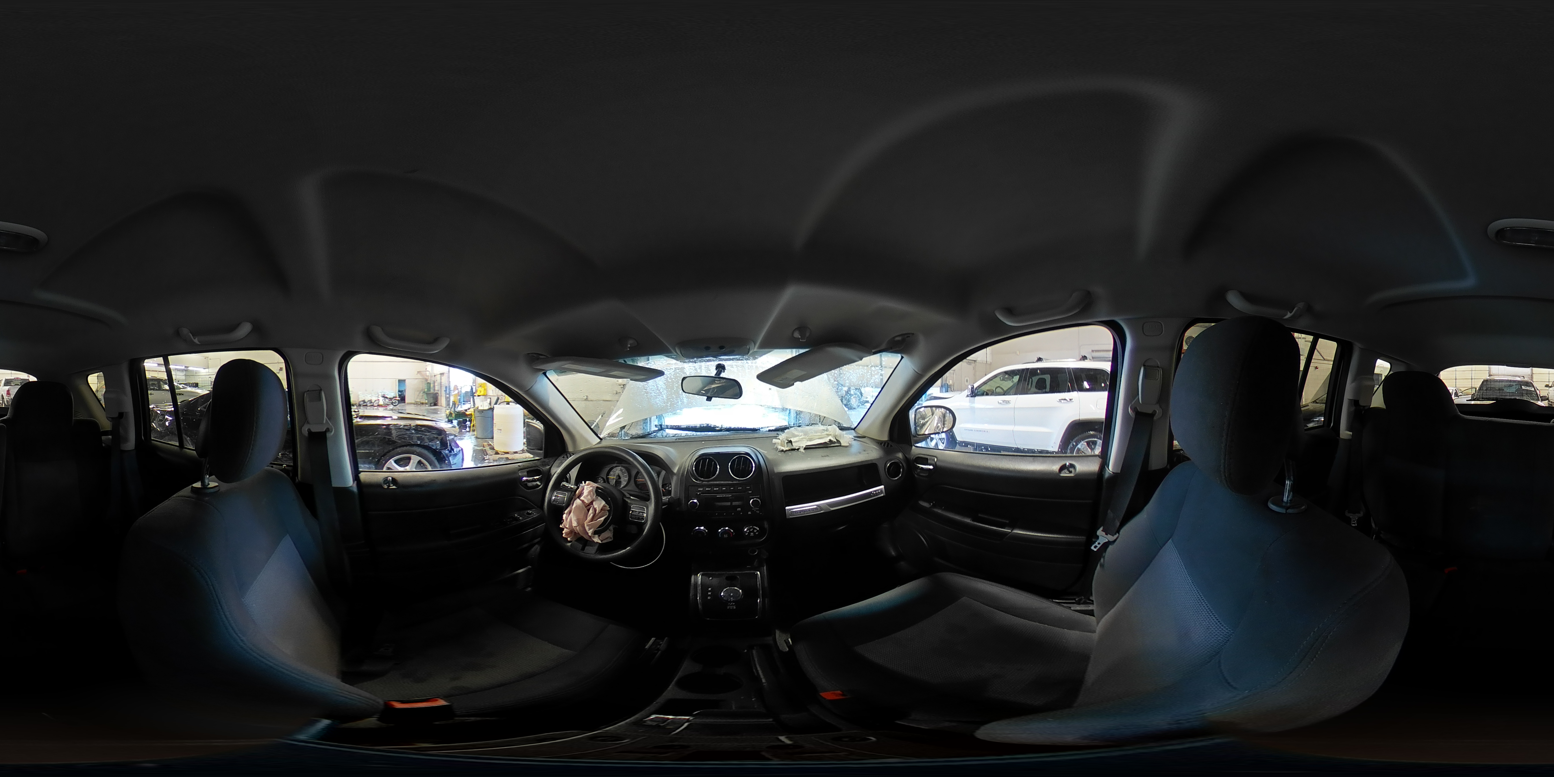 2014 Jeep Compass - Image 16