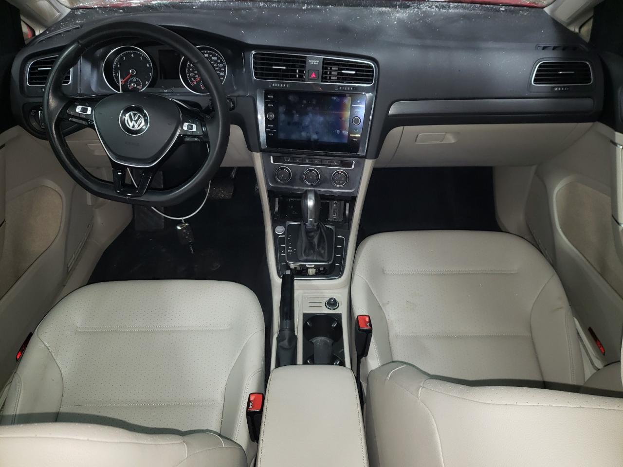 2018 Volkswagen Golf - Image 8