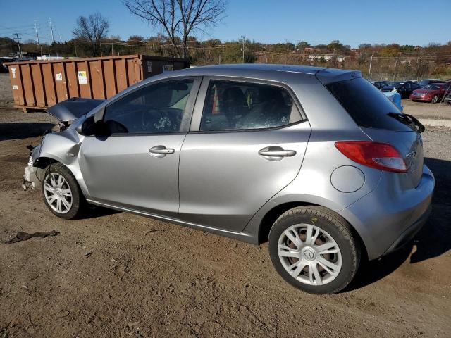 Hatchbacks MAZDA 2 2013 Silver