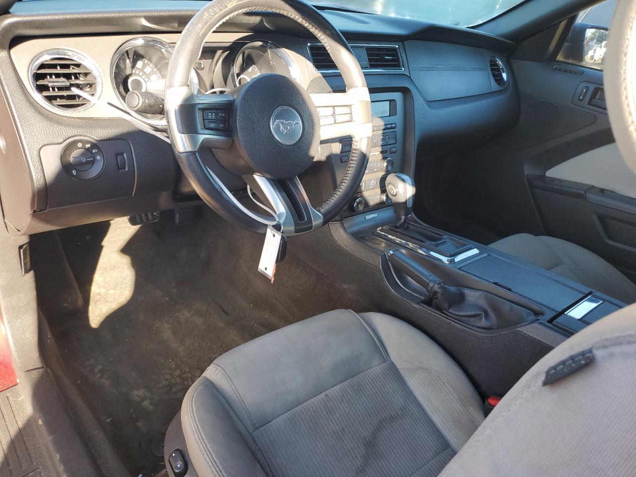 2014 Ford Mustang - Image 8