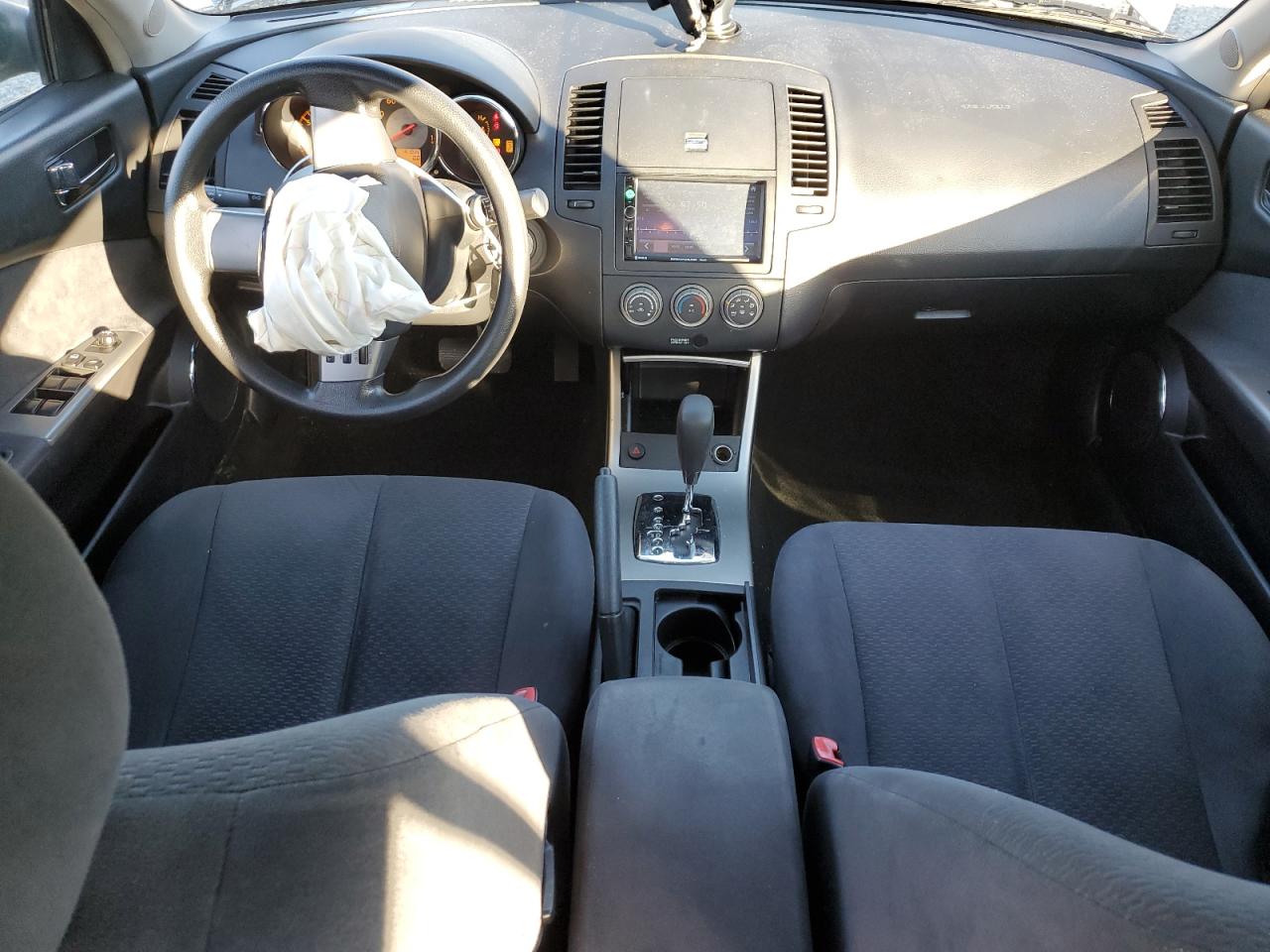 2006 Nissan Altima - Image 8