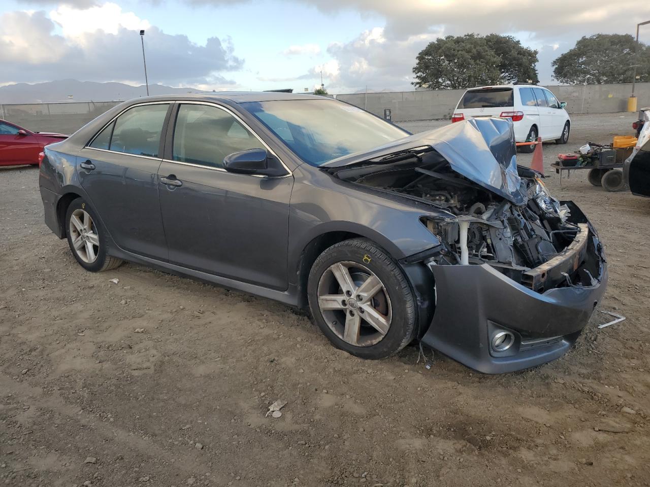 2012 Toyota Camry - Image 4