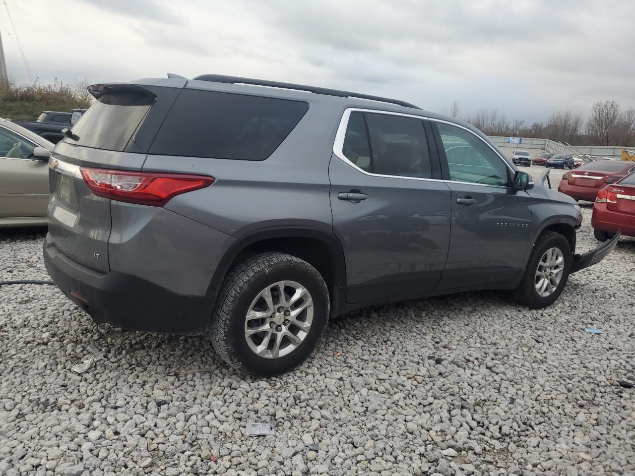 VIN 1GNEVMKW5MJ182883 2021 CHEVROLET TRAVERSE no.3