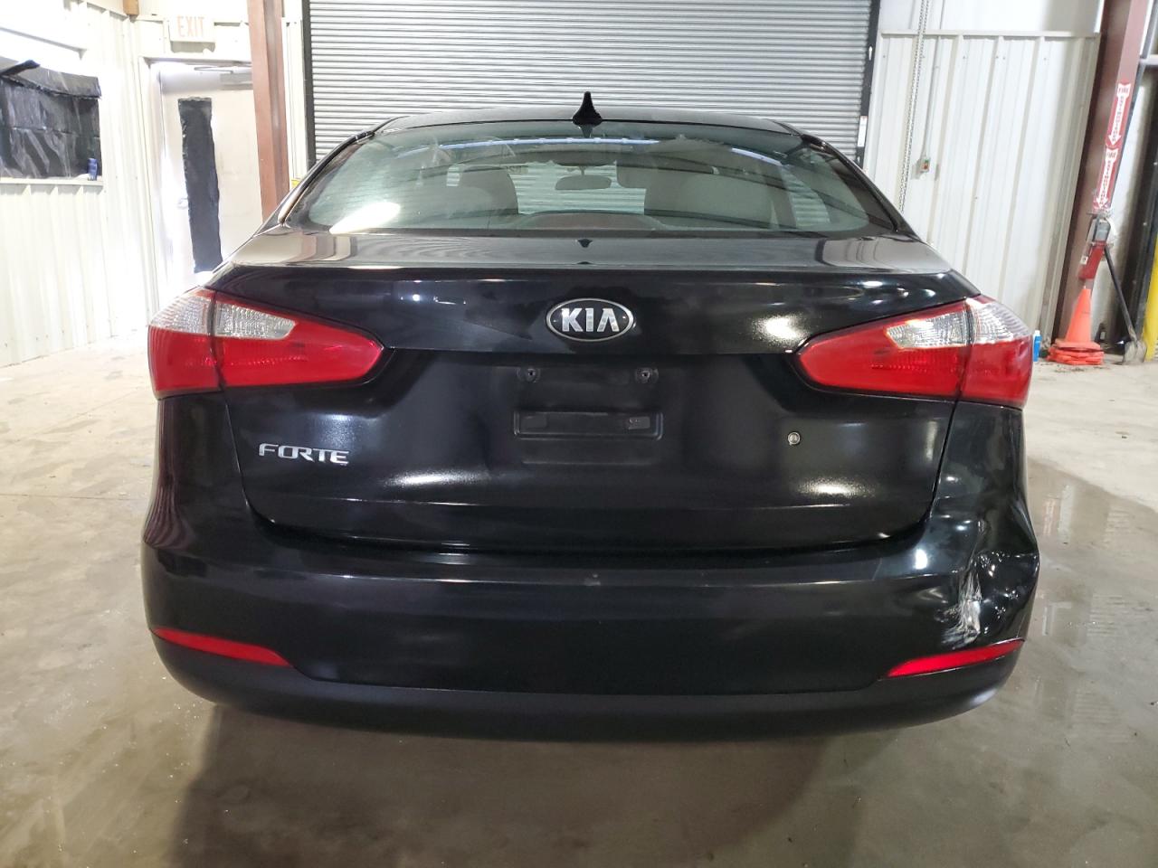 VIN KNAFK4A62F5404943 2015 KIA FORTE no.6