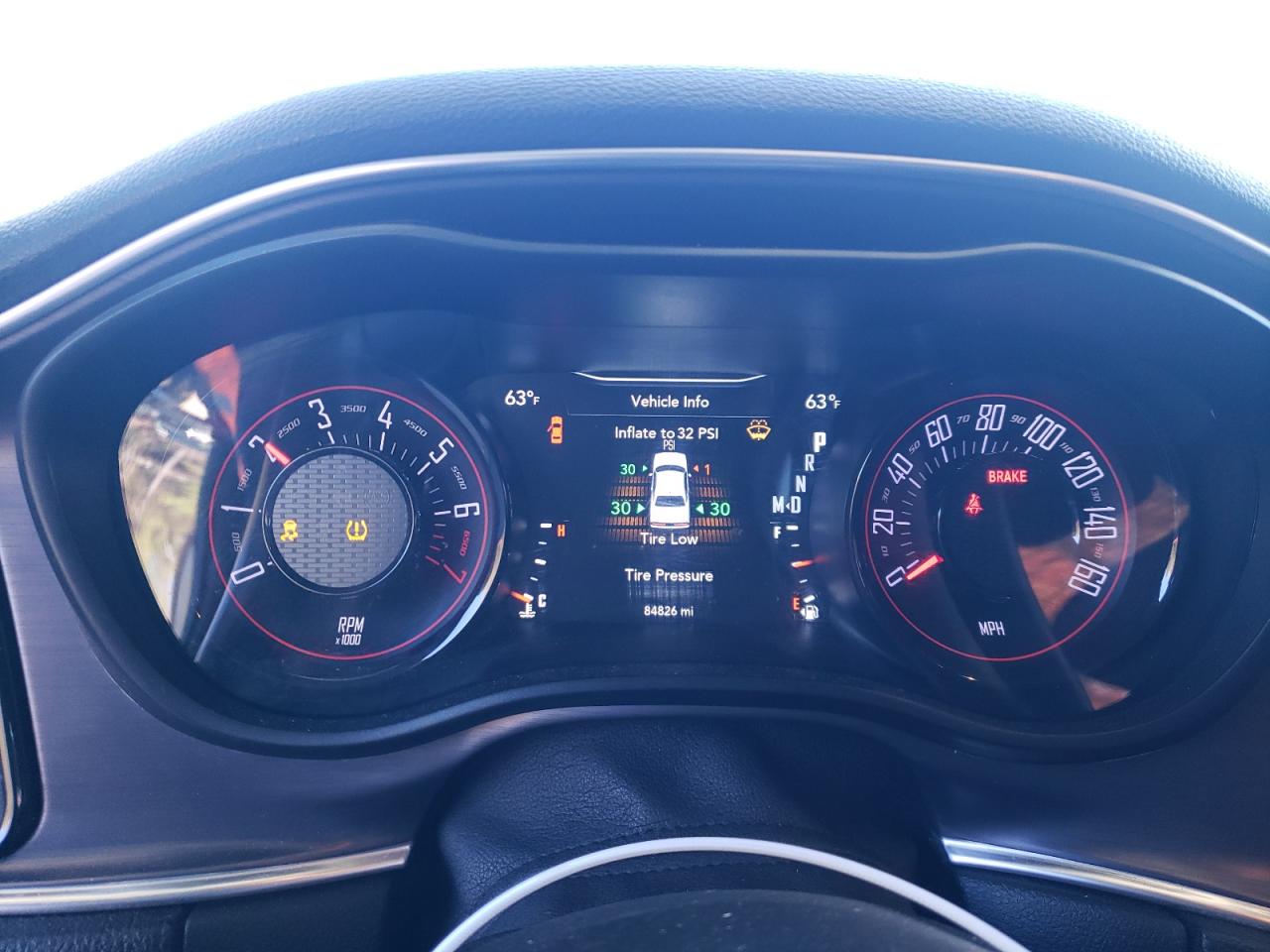 2018 Dodge Challenger - Image 9