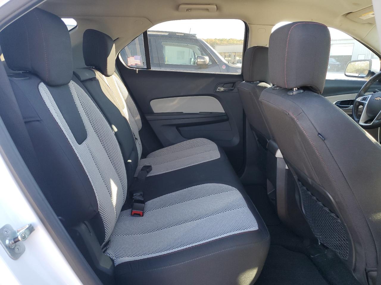 2010 Chevrolet Equinox - Image 11