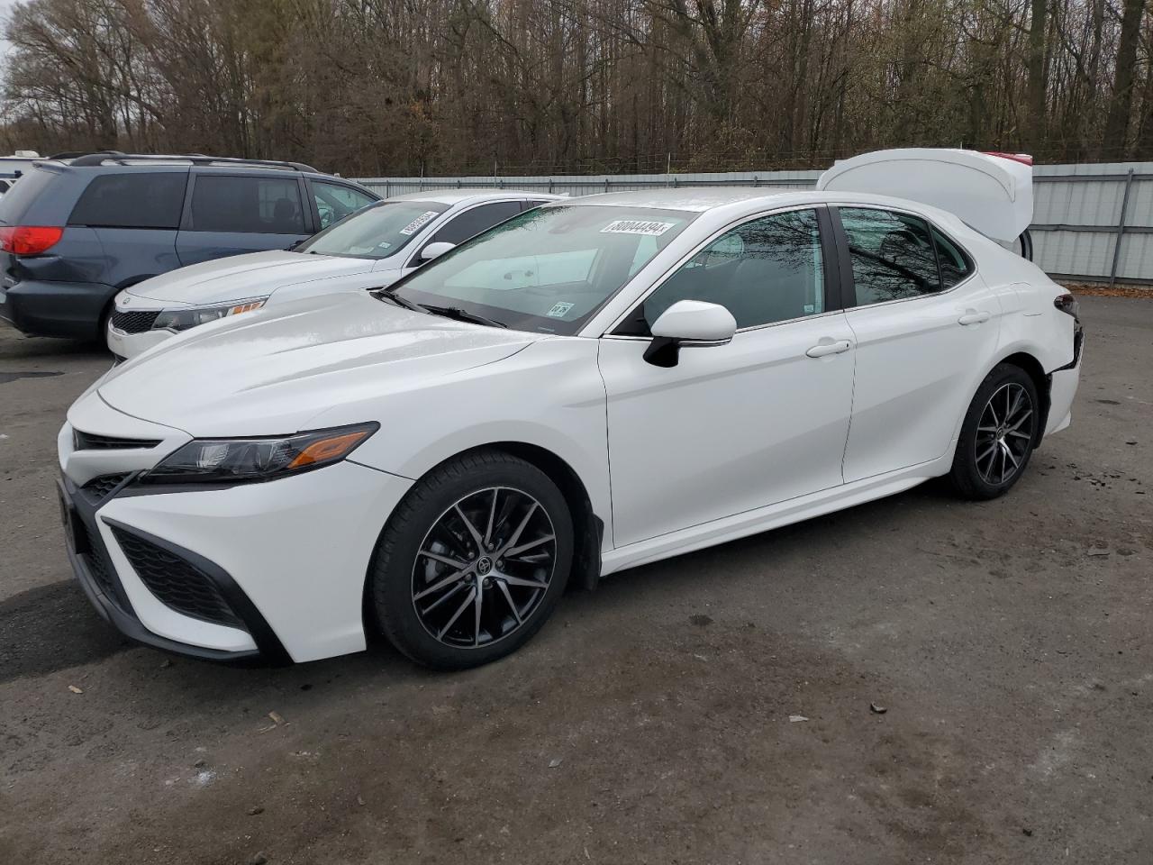 2022 Toyota Camry - Image 1