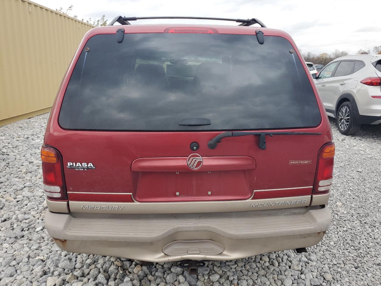 2001 Mercury Mountaineer VIN: 4M2ZU86P11UJ00675 Lot: 78662034