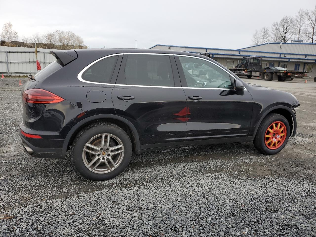 VIN WP1AA2A28GKA10866 2016 PORSCHE CAYENNE no.3