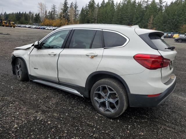 Паркетники BMW X1 2016 Белы