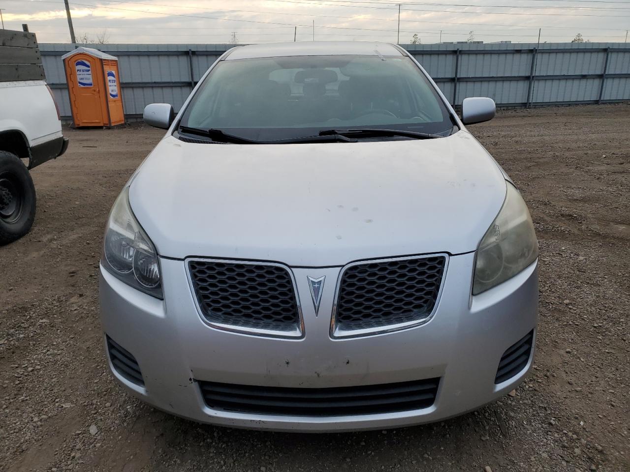 2010 Pontiac Vibe - Image 5