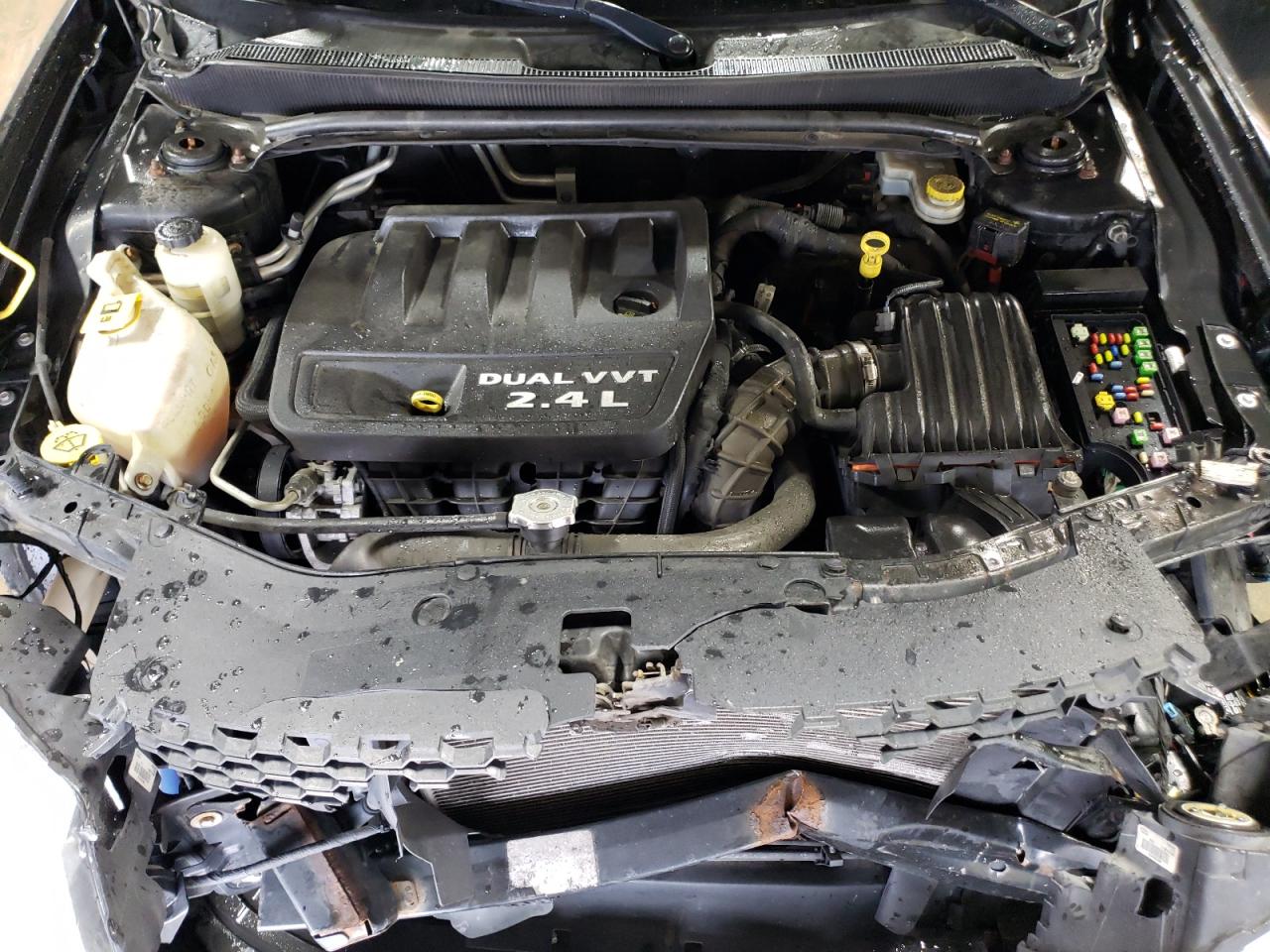 2012 Dodge Avenger - Image 11