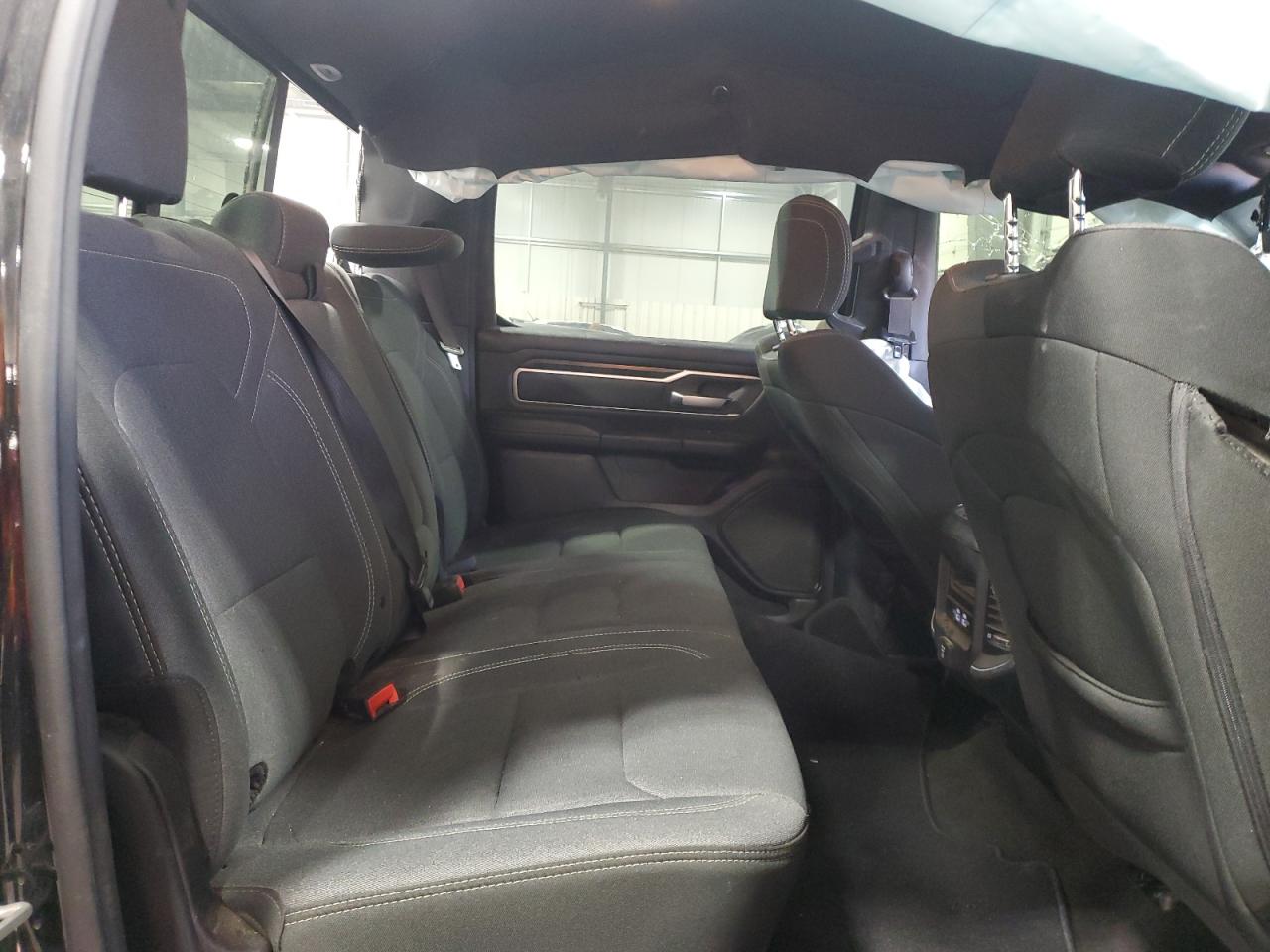 2021 RAM 1500 - Image 11