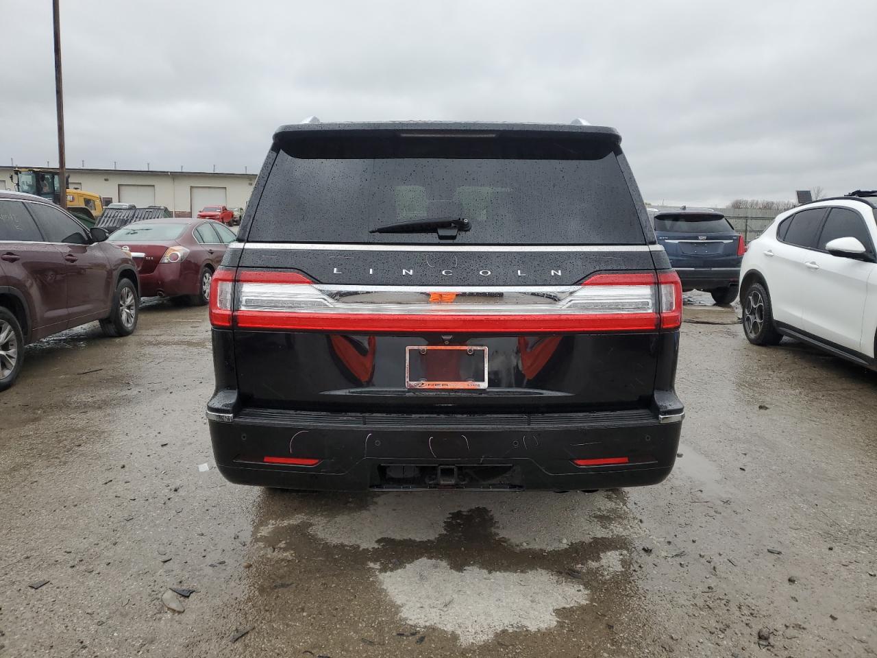 2018 Lincoln Navigator - Image 6