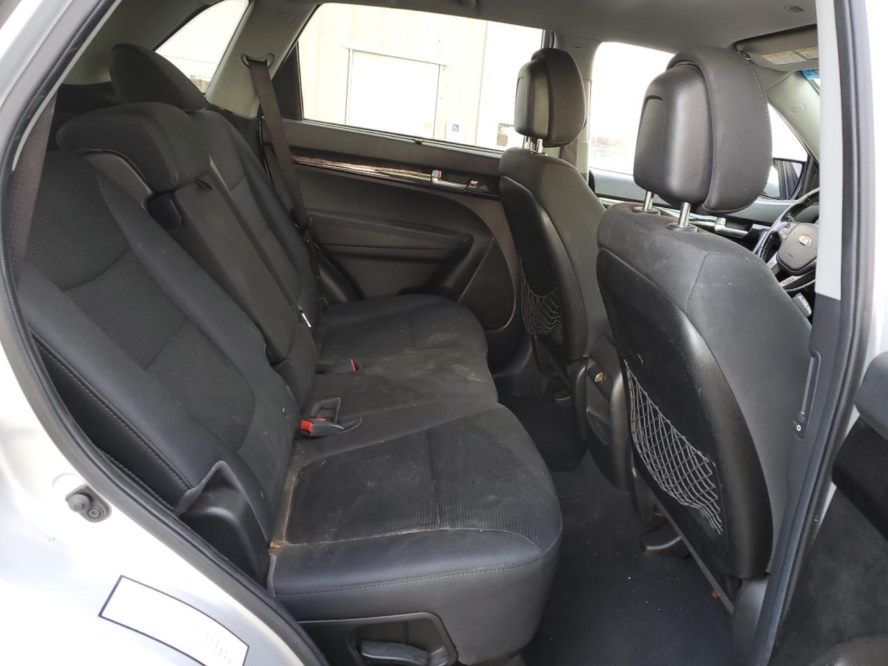 2014 Kia Sorento - Image 12